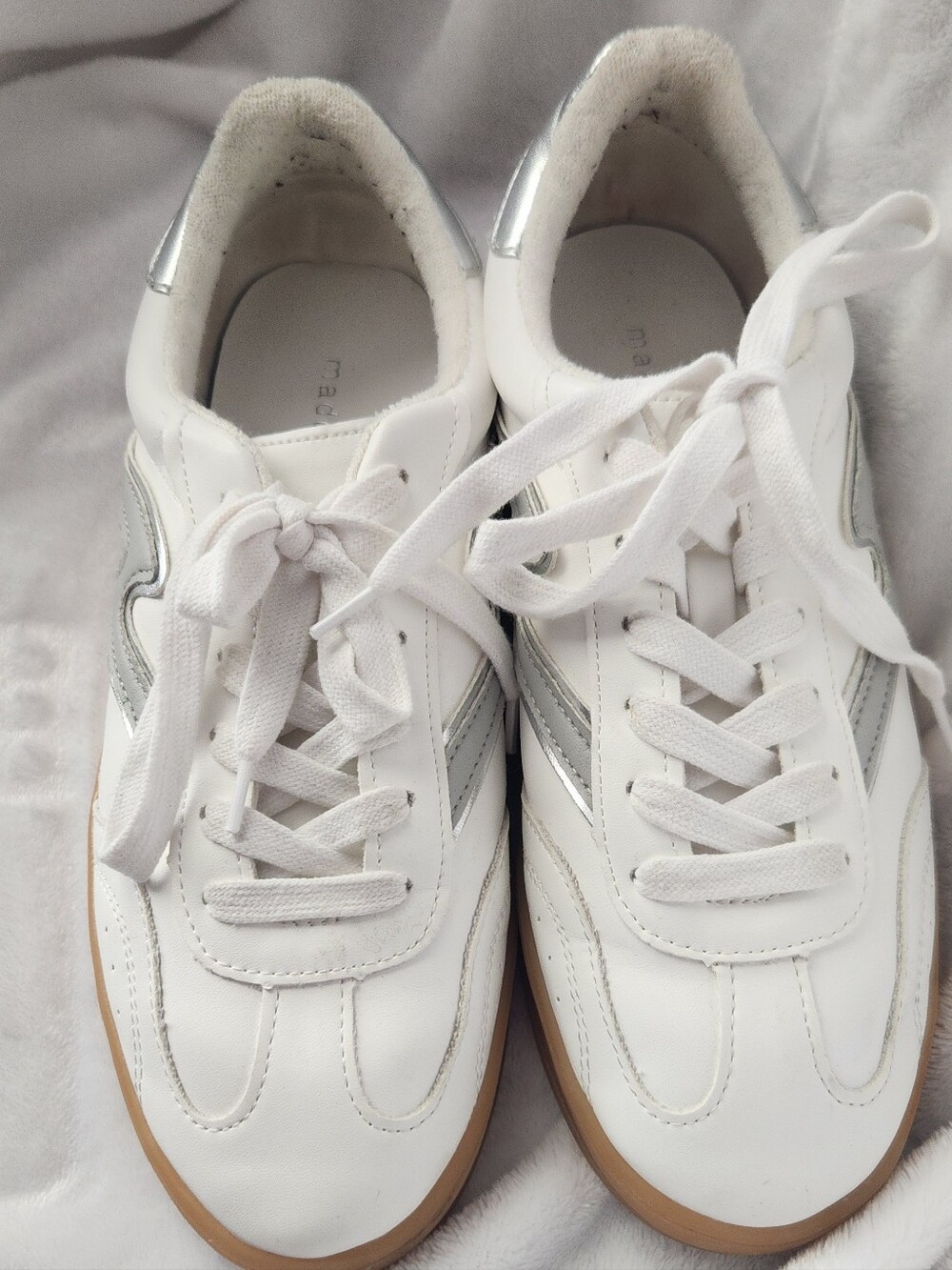 Madden Girls White Women's Lace-Up Sneakers with Silver Accents